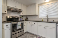 2216 Ridgeway Dr-016