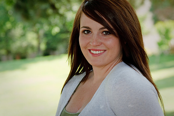 Ashley049