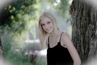 13Brittany011