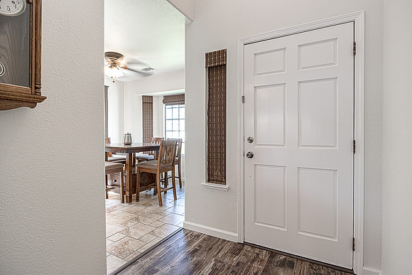 520Ninth05