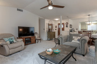 2216 Ridgeway Dr-010