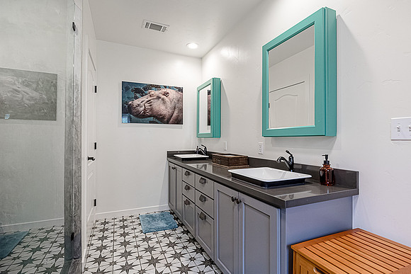 522 Myrtle20