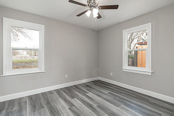 460Colfax15