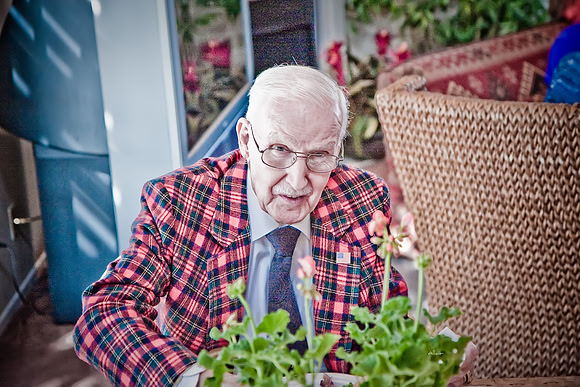 Allan2010-6.jpg