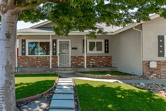 2206Codding04
