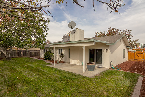 2216 Ridgeway Dr-028