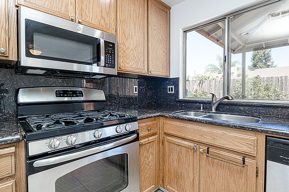 3917Hollywood15