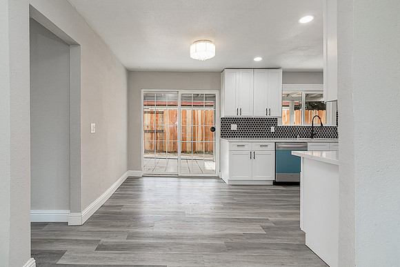 460Colfax11