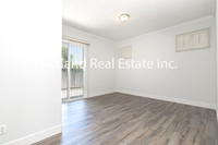 611Brookhurst19