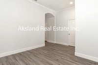 611Brookhurst06