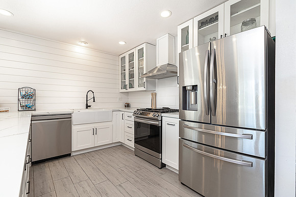 212 Birchwood13