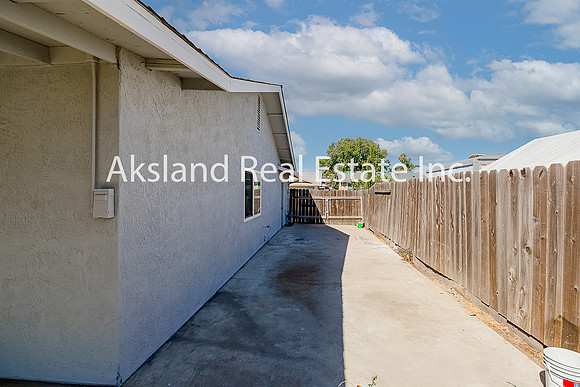 15332 Cambridge23