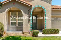 611Brookhurst04