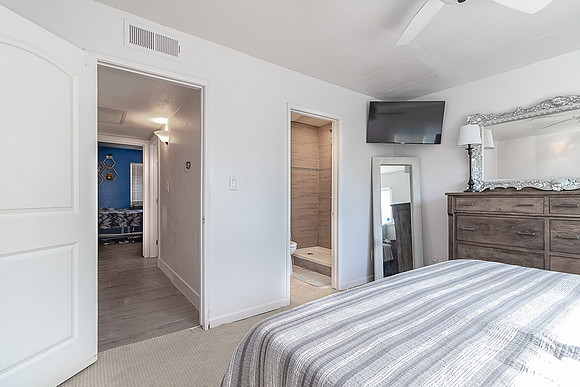 212 Birchwood22