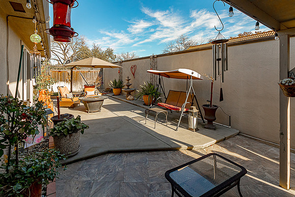 3300Colonial25