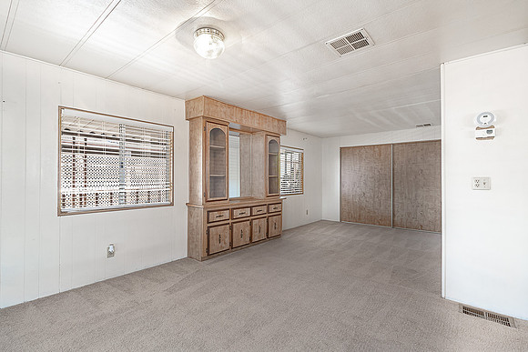 3933Lahaina10