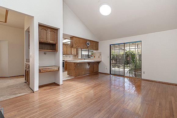 1704Pinecrest11