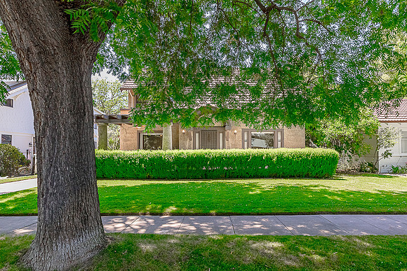 225Park31