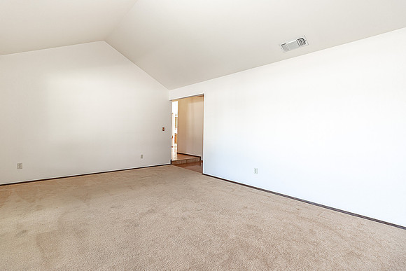 1704Pinecrest10