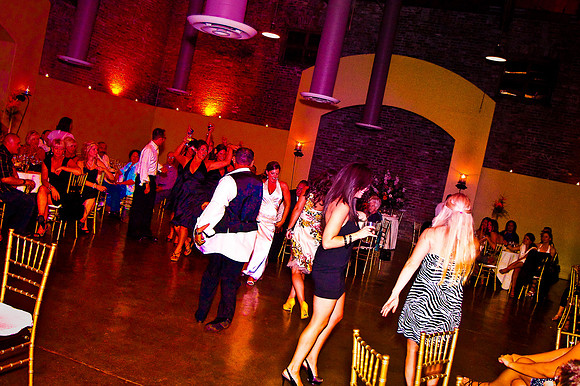 aliciajoewed361.jpg