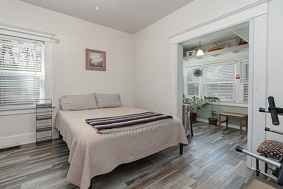 524melrose17