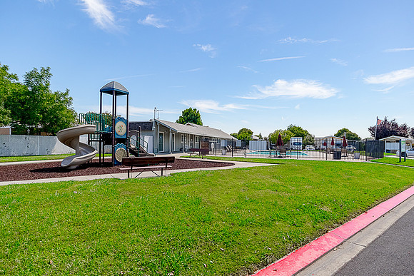 135Newbrook23
