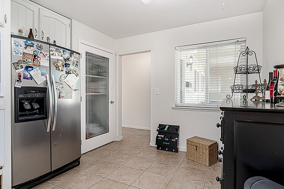 1002 Thoreau Ct, Modesto11
