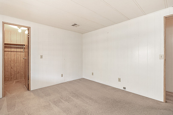 3933Lahaina18
