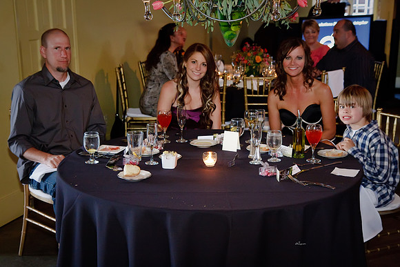 Haley & Chris439