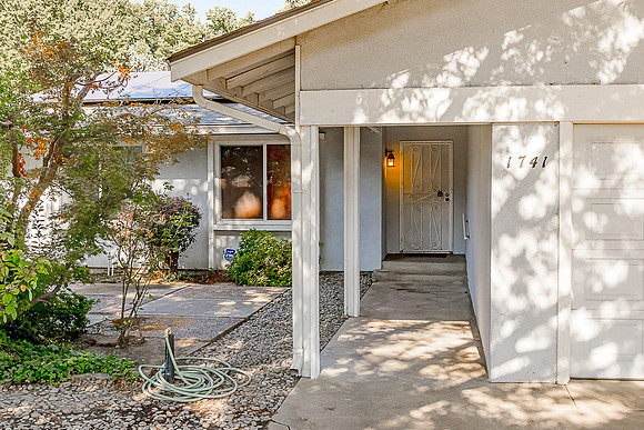 1741Chartwell04