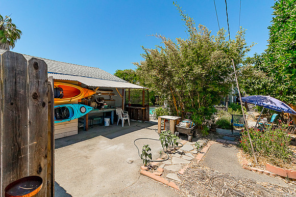 524melrose30