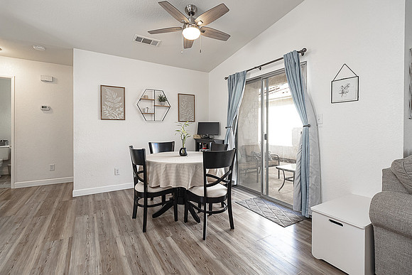 808Grapeleaf10