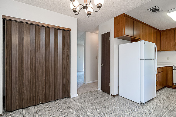 1296 #46 Spruce11
