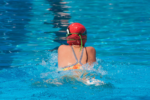 10Swim1020
