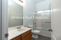 611Brookhurst17