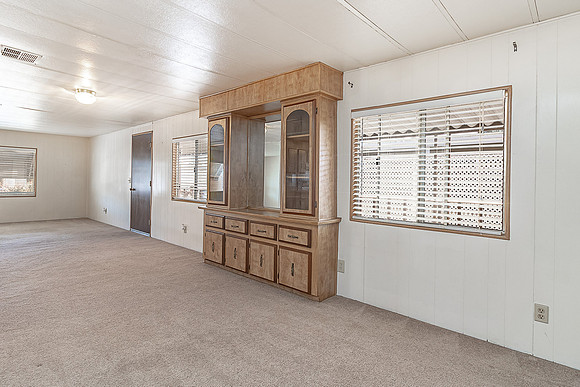 3933Lahaina11