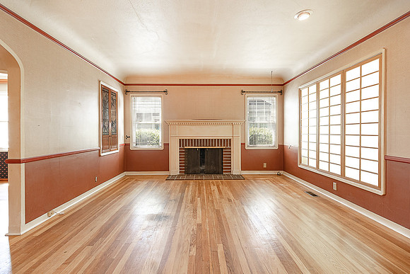 946 Sierra St08