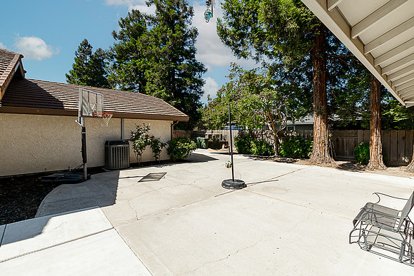 1415Clubhouse40